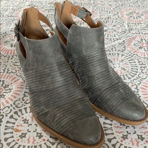 Maurices cut out booties